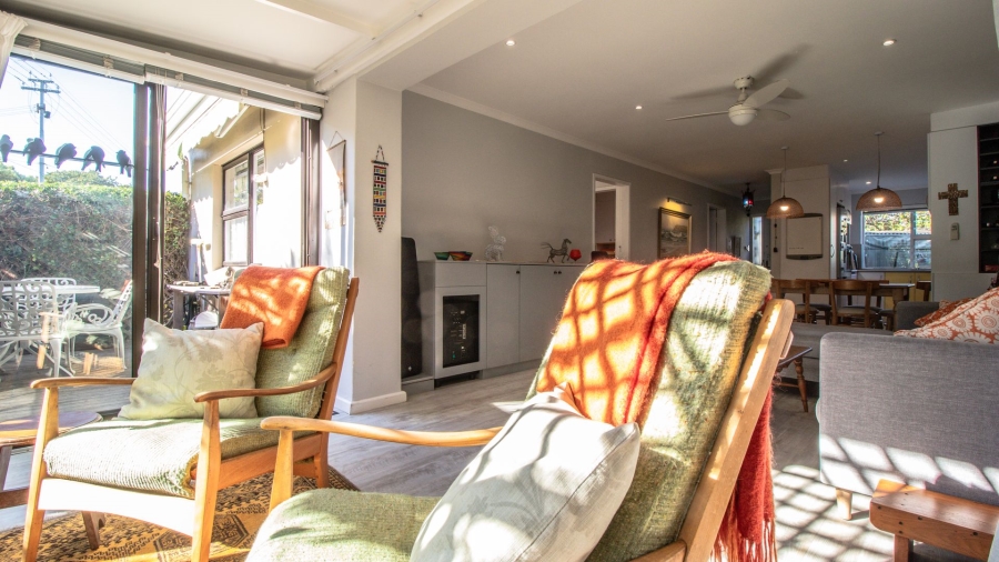 2 Bedroom Property for Sale in Pinelands Western Cape